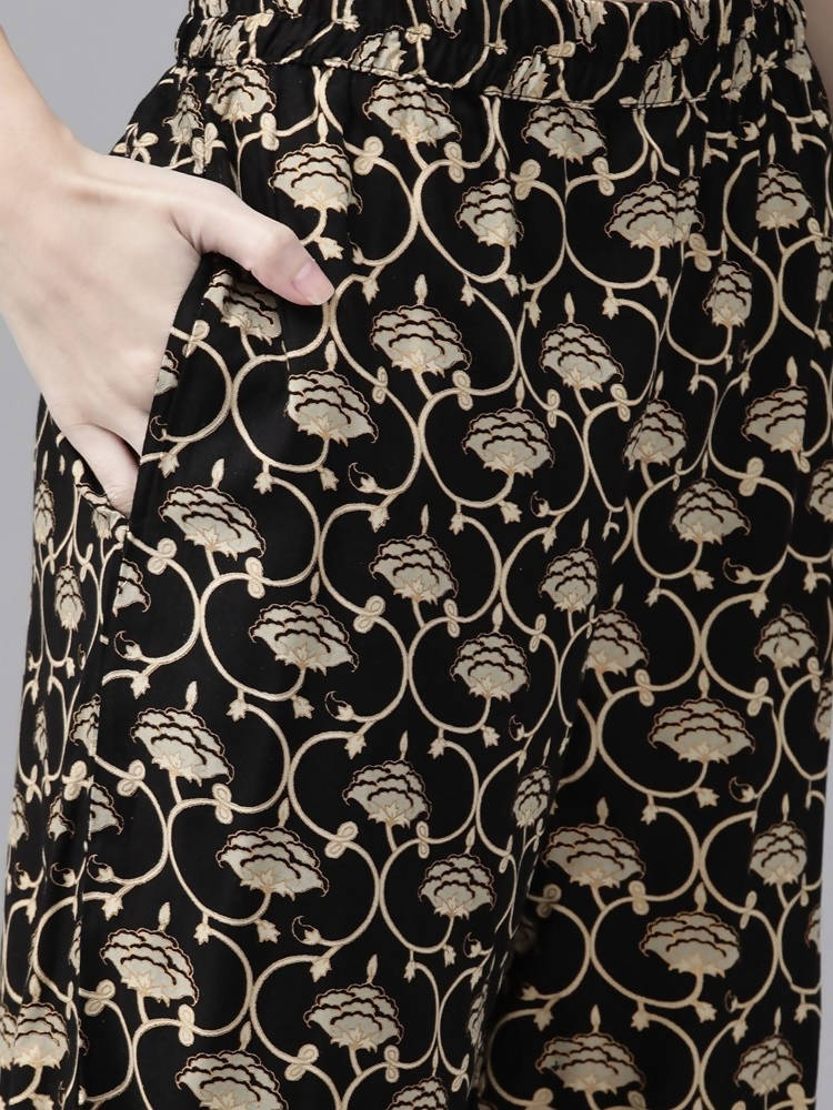 Yufta Women Black & Cream-Coloured Screen Printed Kurta with Trouser | Grocsy