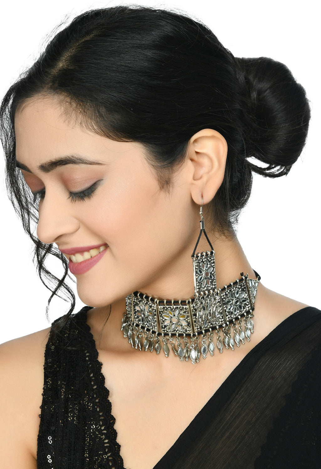 Mominos Fashion Johar Kamal Women Silver-Plated Brass Finish Mirror Work Choker | Grocsy