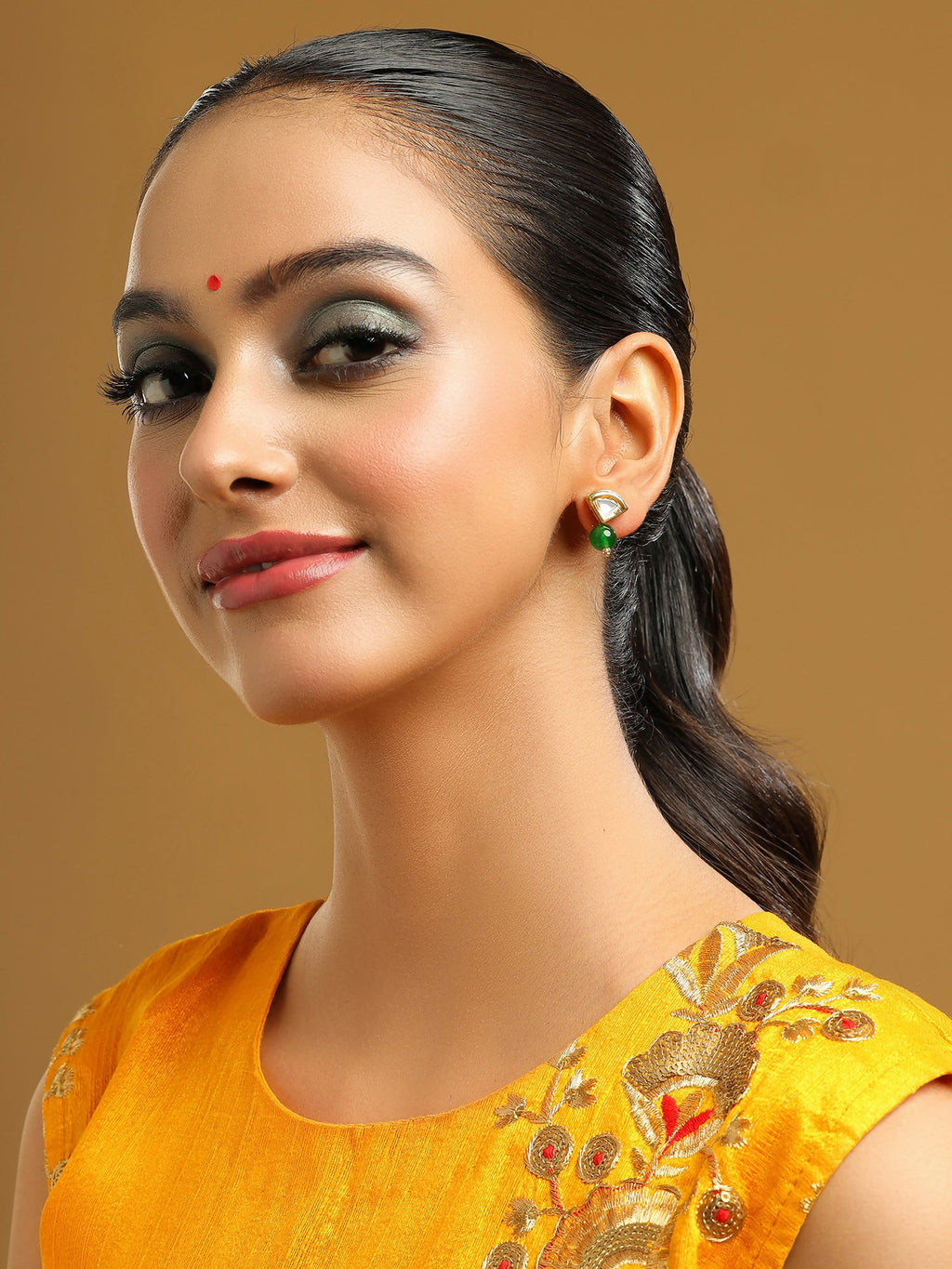 Ruby Raang Green Aventurine Kundan Studs | Grocsy
