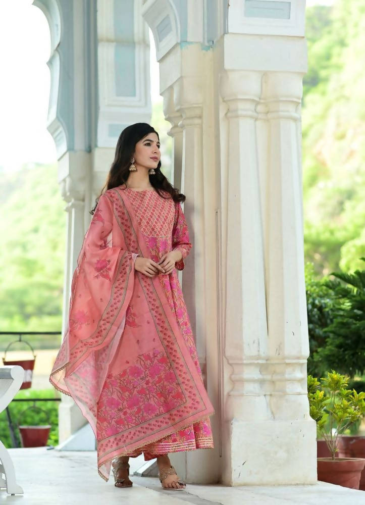 Yufta Pink Handblocked Printed Kurta with Trouser and Dupatta | Grocsy