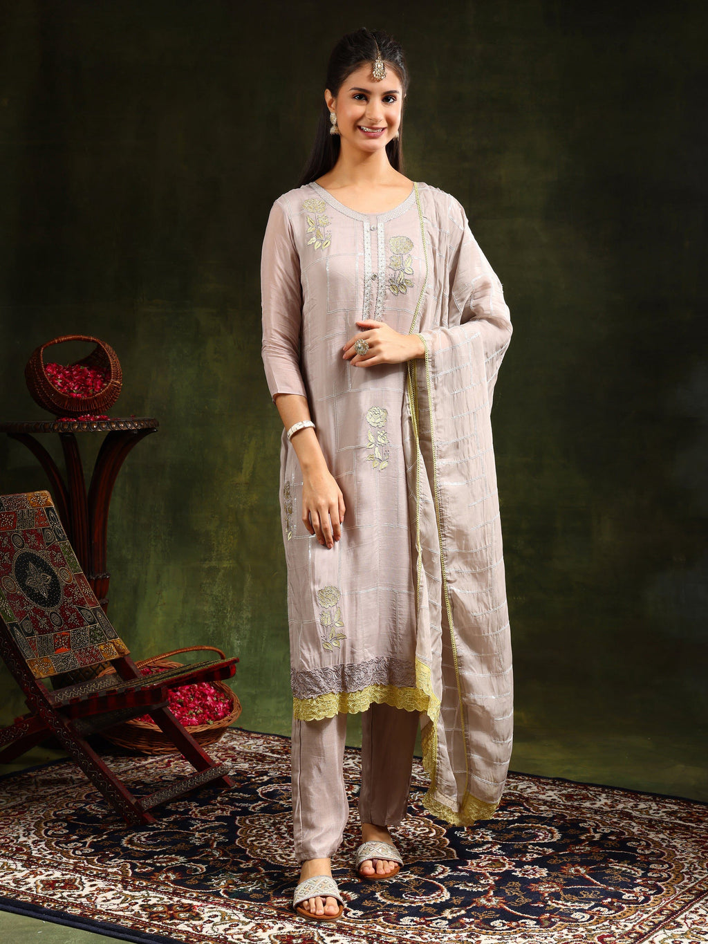Hand Embroidered Kurta With Pant & Organza Sequined Embroidered Dupatta, Grey - Hiral Fashion | Grocsy