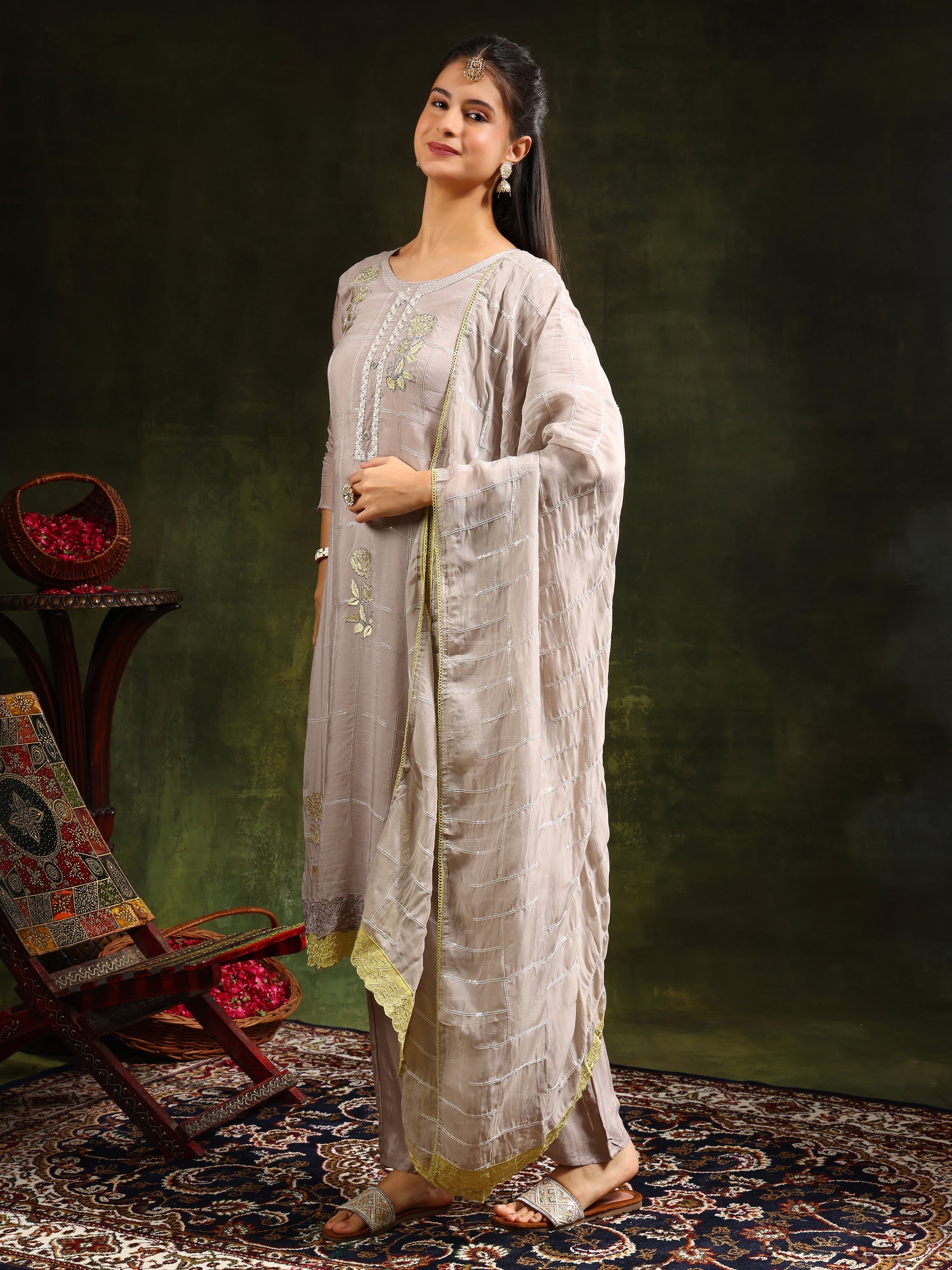 Hand Embroidered Kurta With Pant & Organza Sequined Embroidered Dupatta, Grey - Hiral Fashion | Grocsy