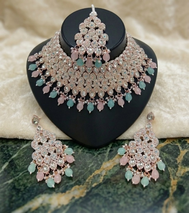 Jewel City Kundan Bridal Choker Jewelry Set with Beads | Indian Wedding Necklace, Drop Earrings & Maang Tikka | Grocsy