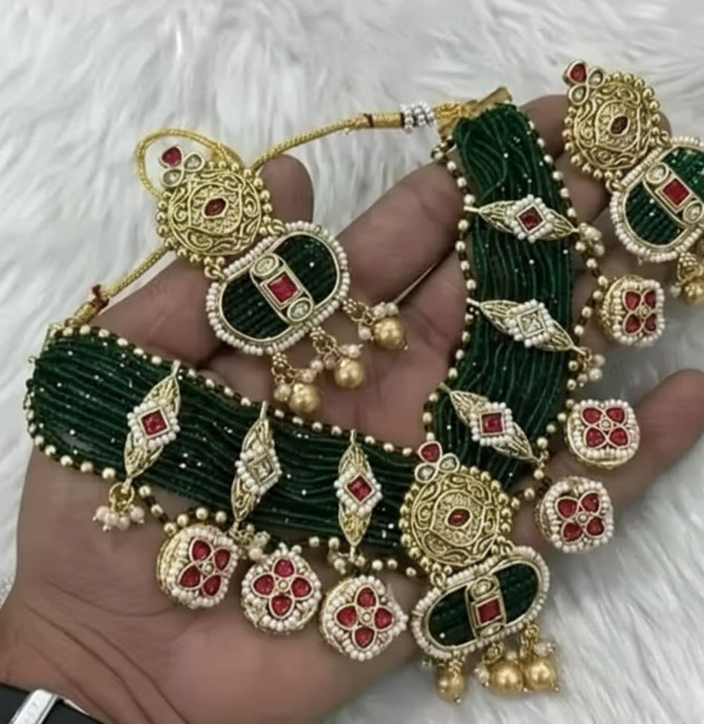 Jewel City Handcrafted Emerald Green Polki Necklace And Earrings Set | Grocsy