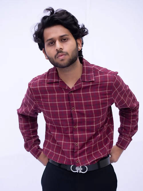 Diva Globe Checkard Lapel Collar Shirt | Grocsy