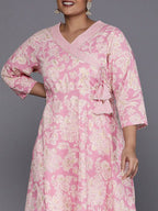 Sztori Plus Size Floral Printed Gotta Patti Pure Cotton A Line Kurta with Trousers | Grocsy