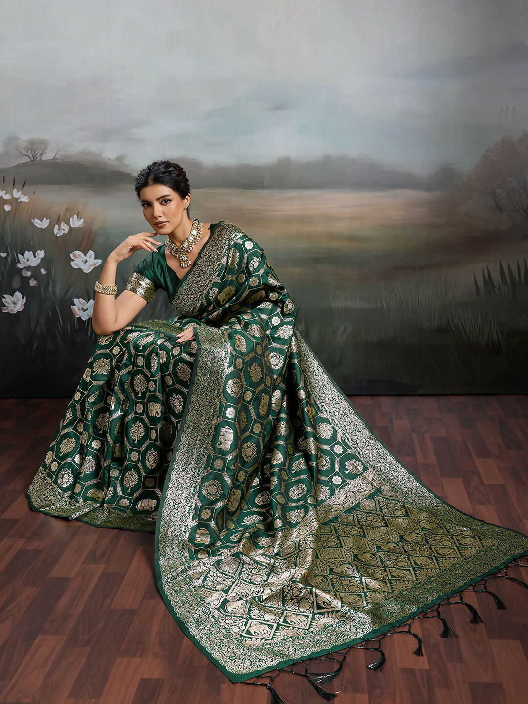 Shree Shyam Fashion Bottle Green Silk Blend Saree | Grocsy