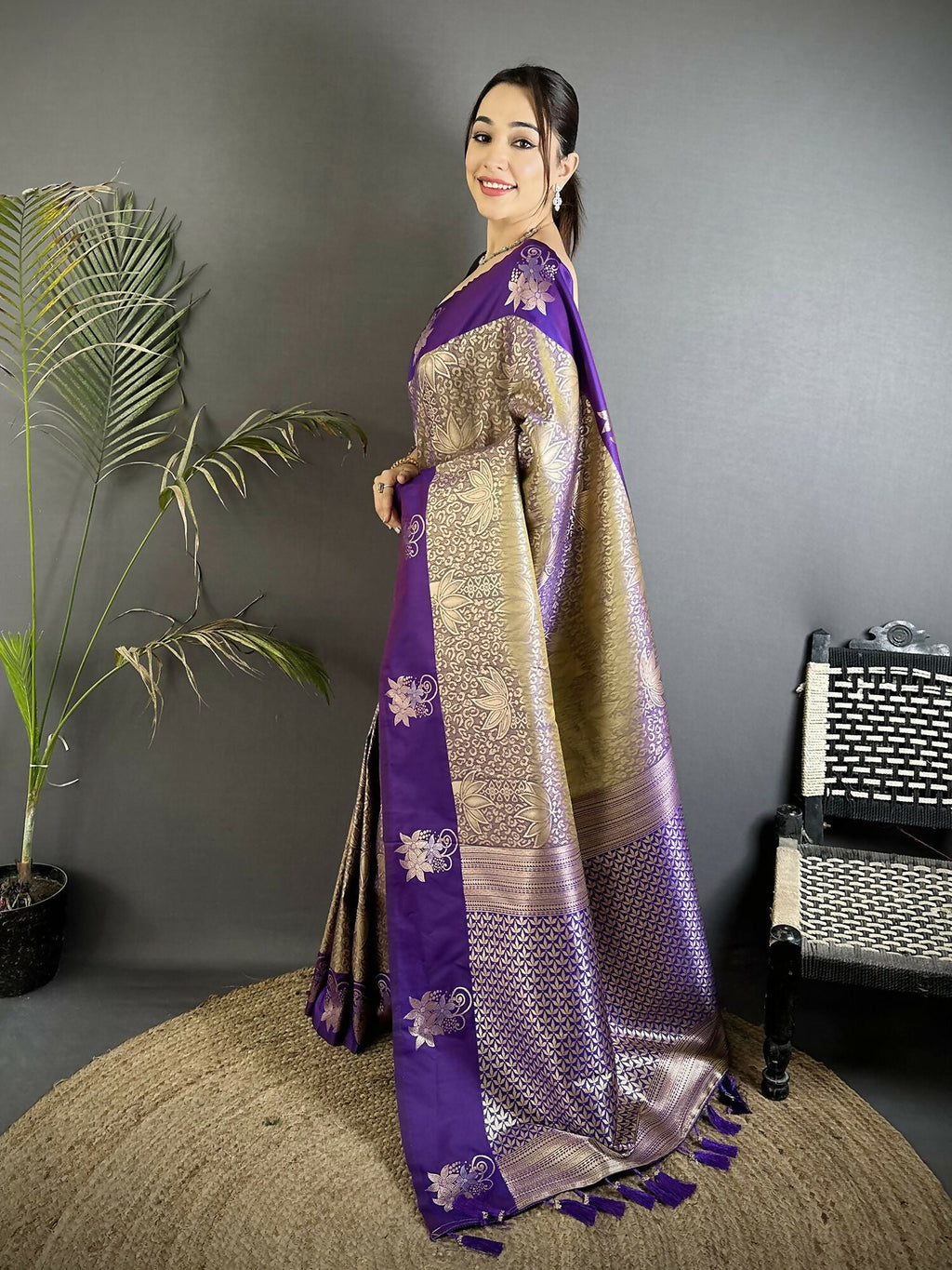 Joban Fashion Purple Intricate Zari Weaving Soft Silk Dharmavaram Saree | Grocsy