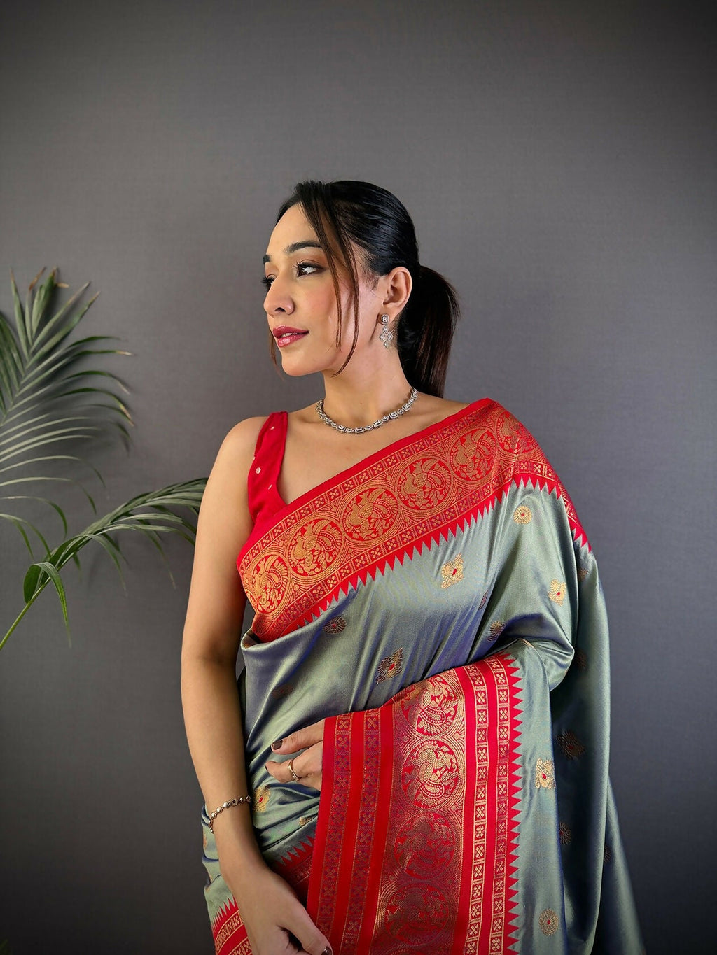 Joban Fashion Banarasi Grey Woven Soft Silk Saree | Grocsy