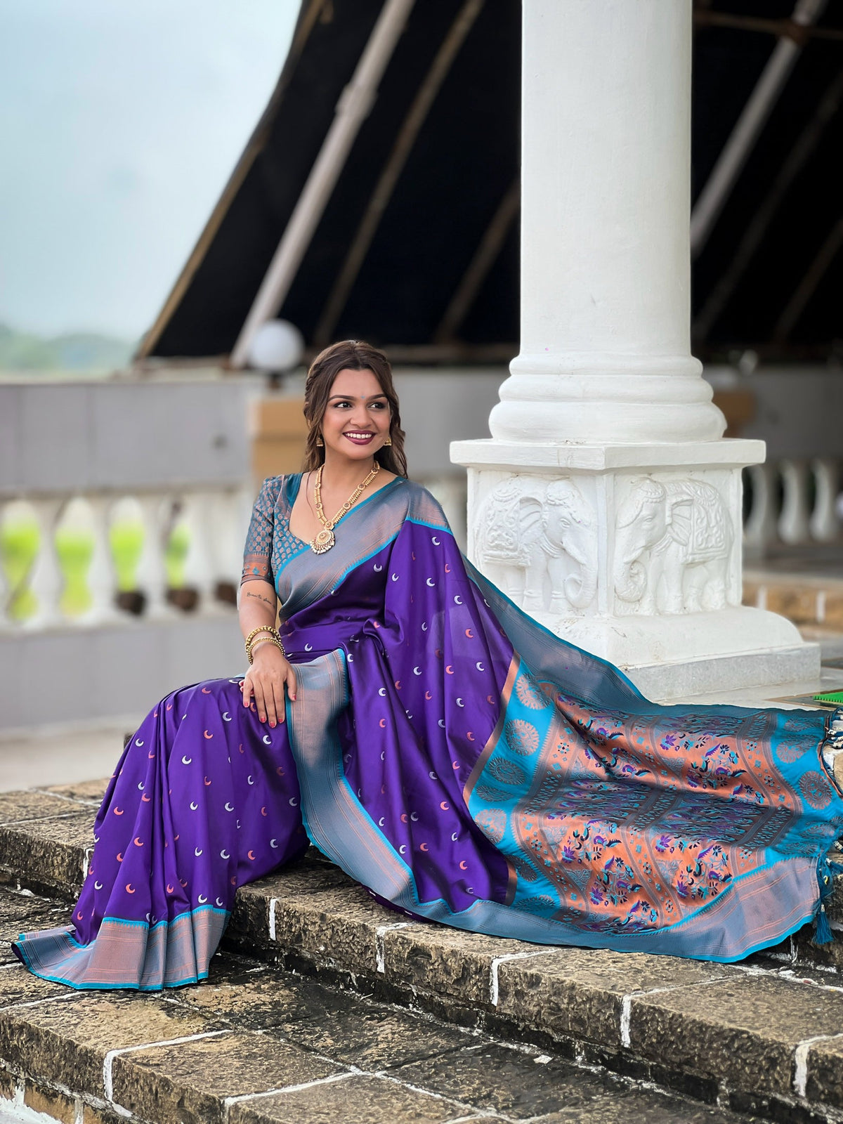 Vedant Vastram Soft Litchi Silk Paithani Jacquard Saree - Violet | Grocsy