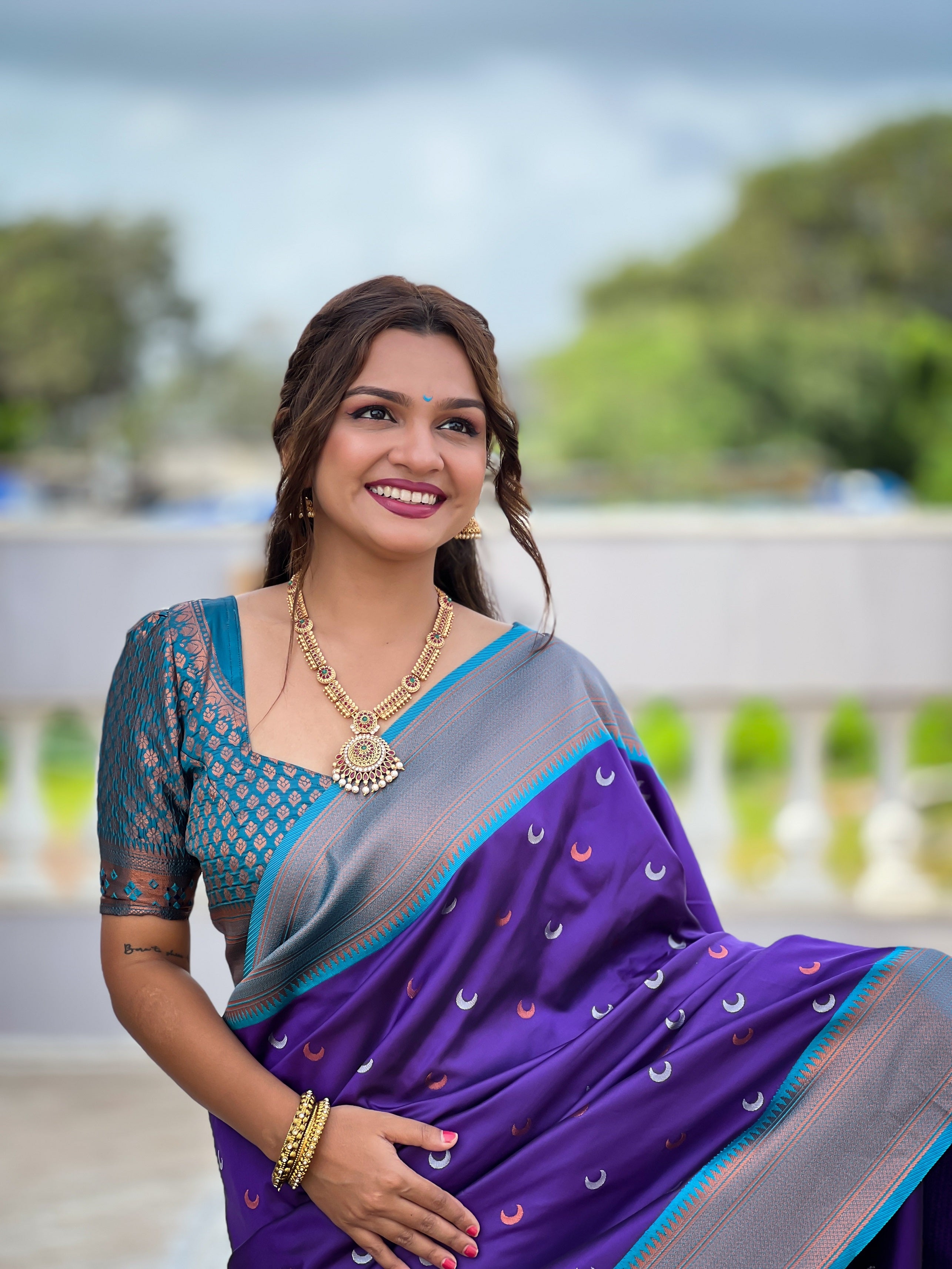 Vedant Vastram Soft Litchi Silk Paithani Jacquard Saree - Violet | Grocsy