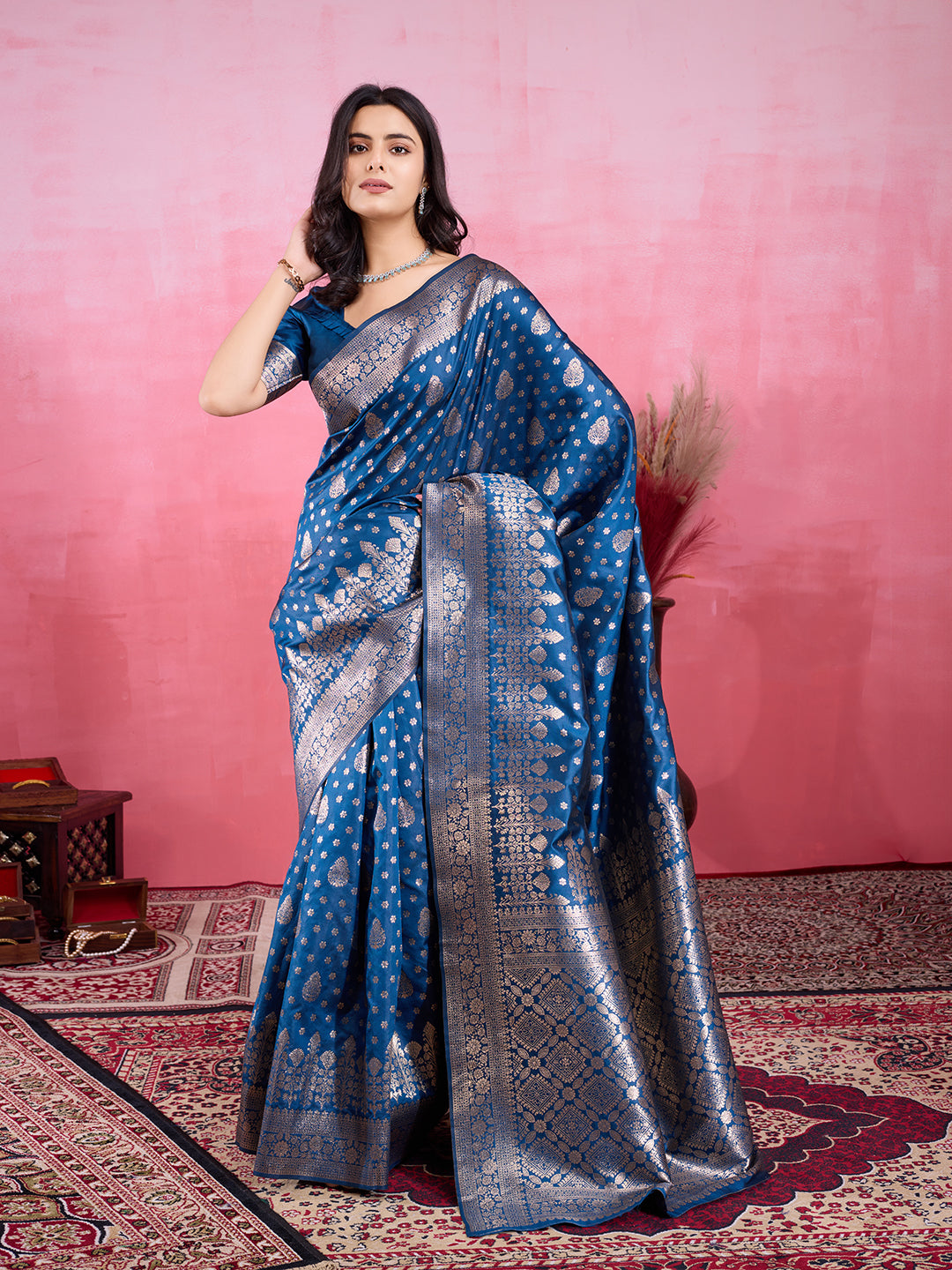 Vedant Vastram Banarasi Silk Fashion Saree - Rama | Grocsy