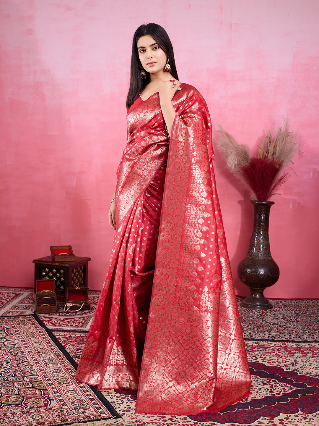 Vedant Vastram Banarasi Silk Fashion Saree - Red | Grocsy