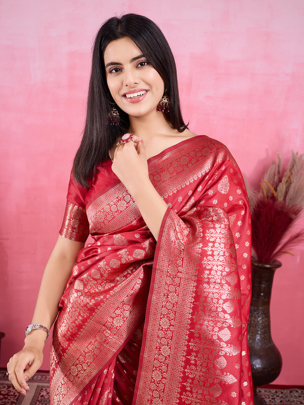 Vedant Vastram Banarasi Silk Fashion Saree - Red | Grocsy