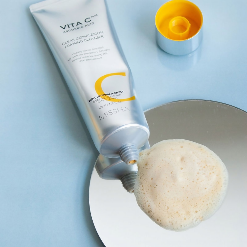 Missha Vita C Plus Clear Complexion Foaming Cleanser | Grocsy
