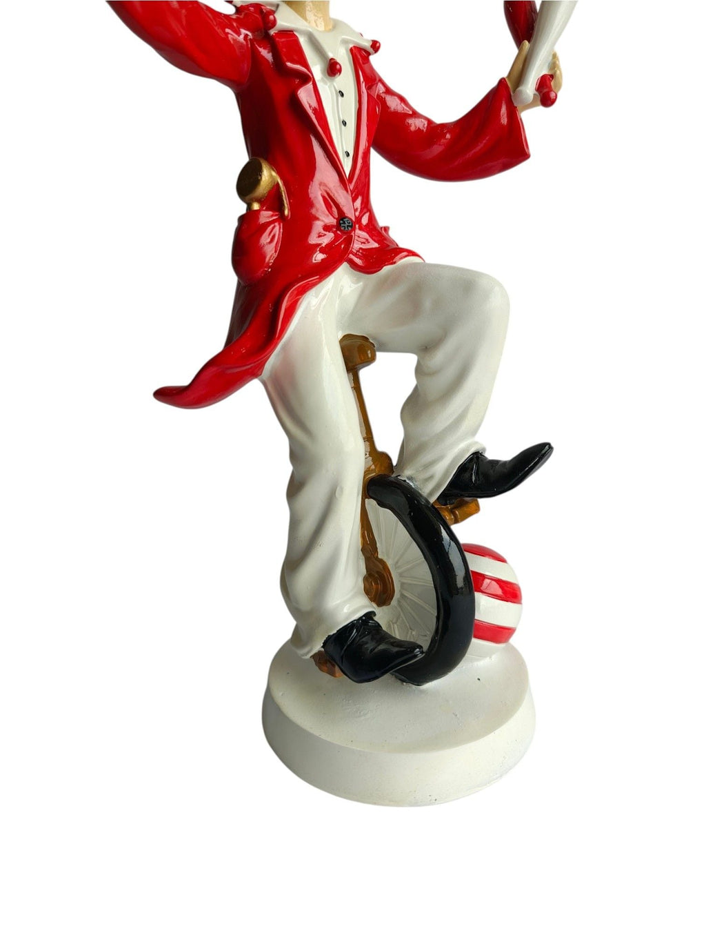 Sun Mun Decors Juggling Circus Clown Figurine | Grocsy