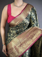 Prime Volt Pure Handloom Kanjivaram Katan Silk Saree with Antique Zari & Contrast Pallu-Green | Grocsy