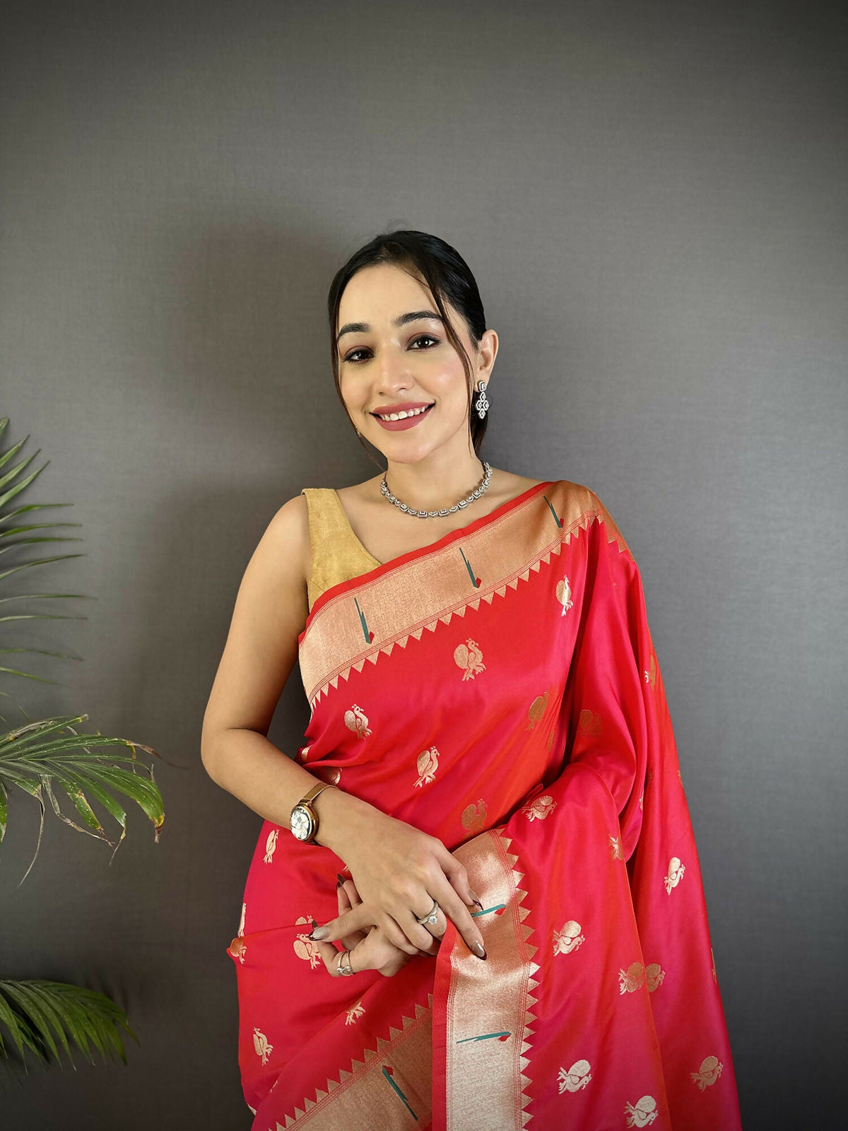 Joban Fashion Pink Peacock & Floral Motifs Soft Silk Kanchipuram Saree | Grocsy