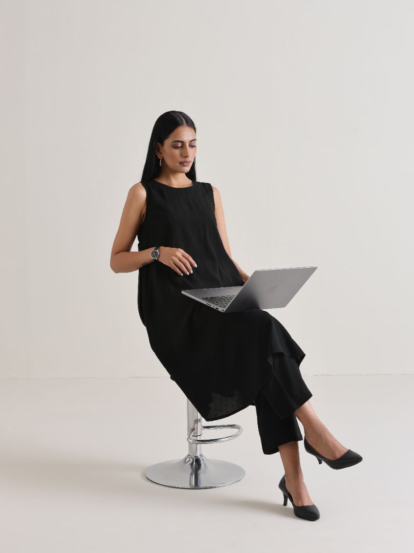 trueBrowns Black Panelled Co-ord Set | Grocsy