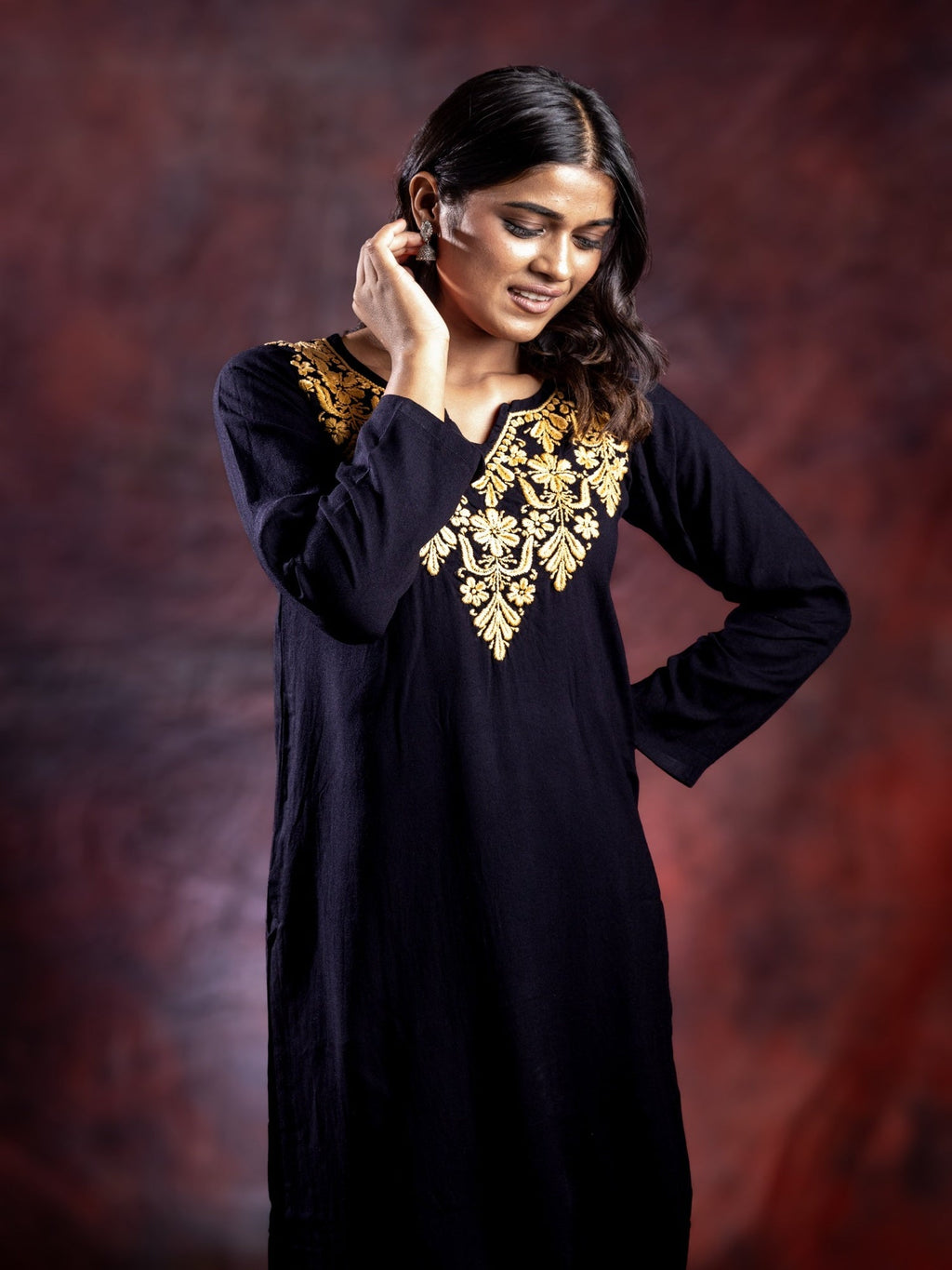 Gharana India Ishq Rayon Black Chikankari Kurta | Grocsy
