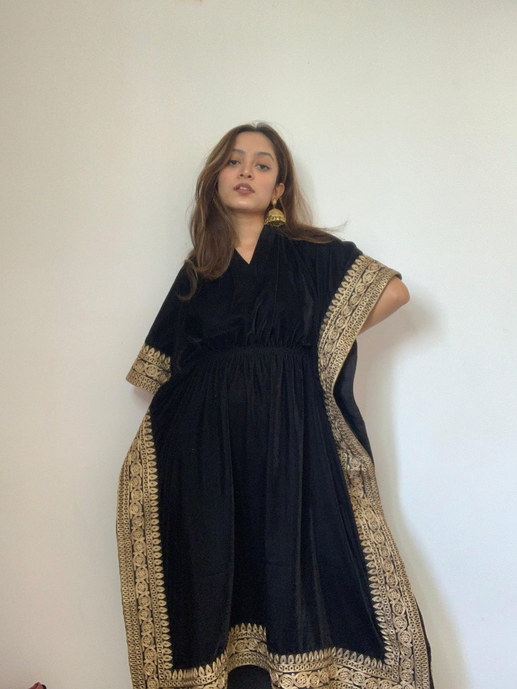trueBrowns Black Velvet Embroidered Lace Kaftan | Grocsy