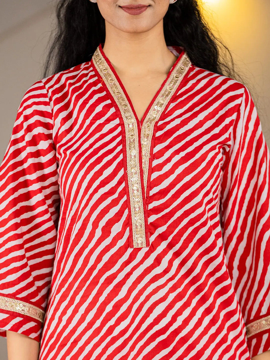 Yufta Cotton Red Leheriya Kurta | Grocsy