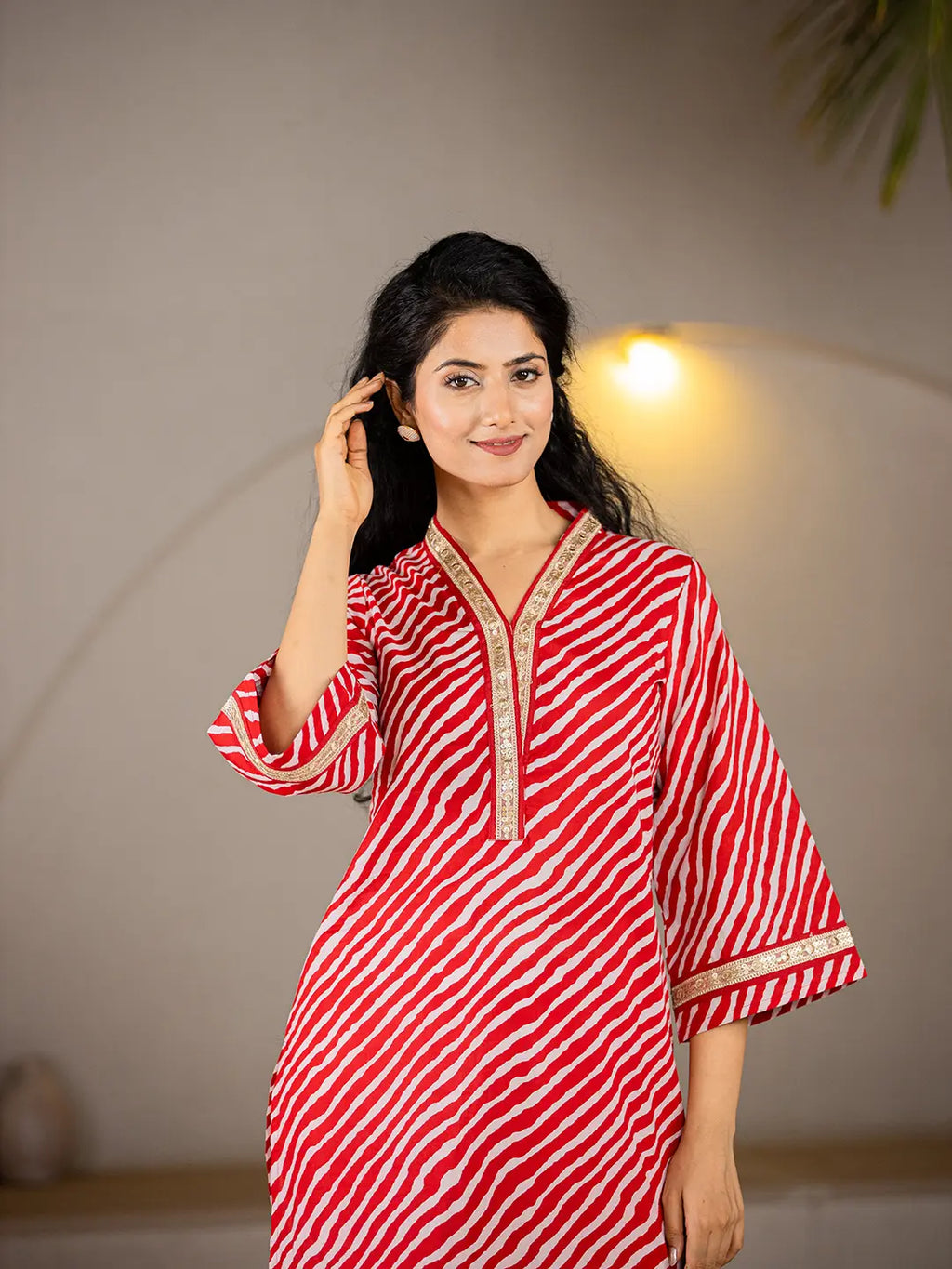 Yufta Cotton Red Leheriya Kurta | Grocsy