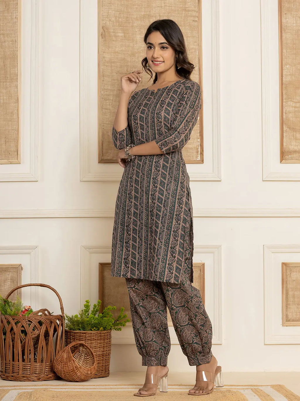 Yufta Cotton Teal Green Workwear Kurta Set With Comfortable Harem Pants | Grocsy