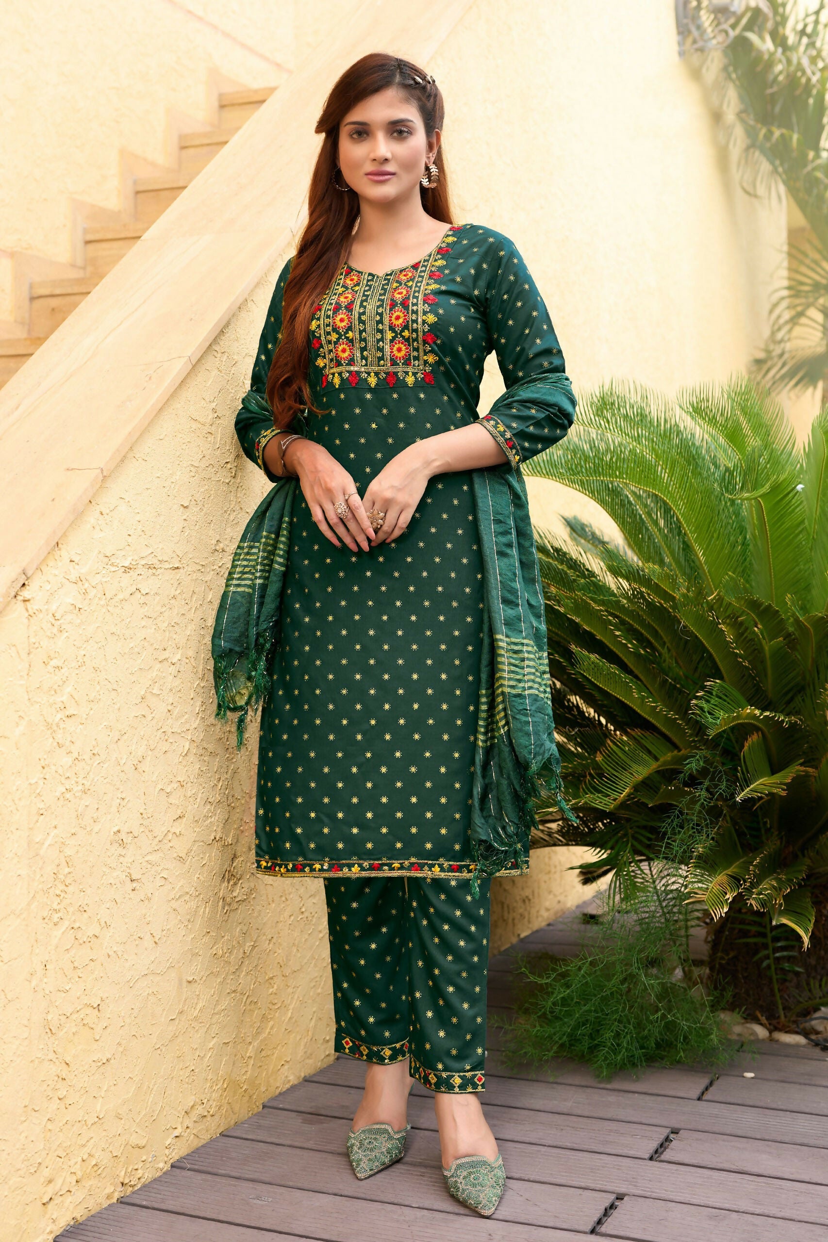 Jyoti Fashion Women's Bottle Green 14KG Rayon Foil Print with Embroidery Kurta Set | Grocsy