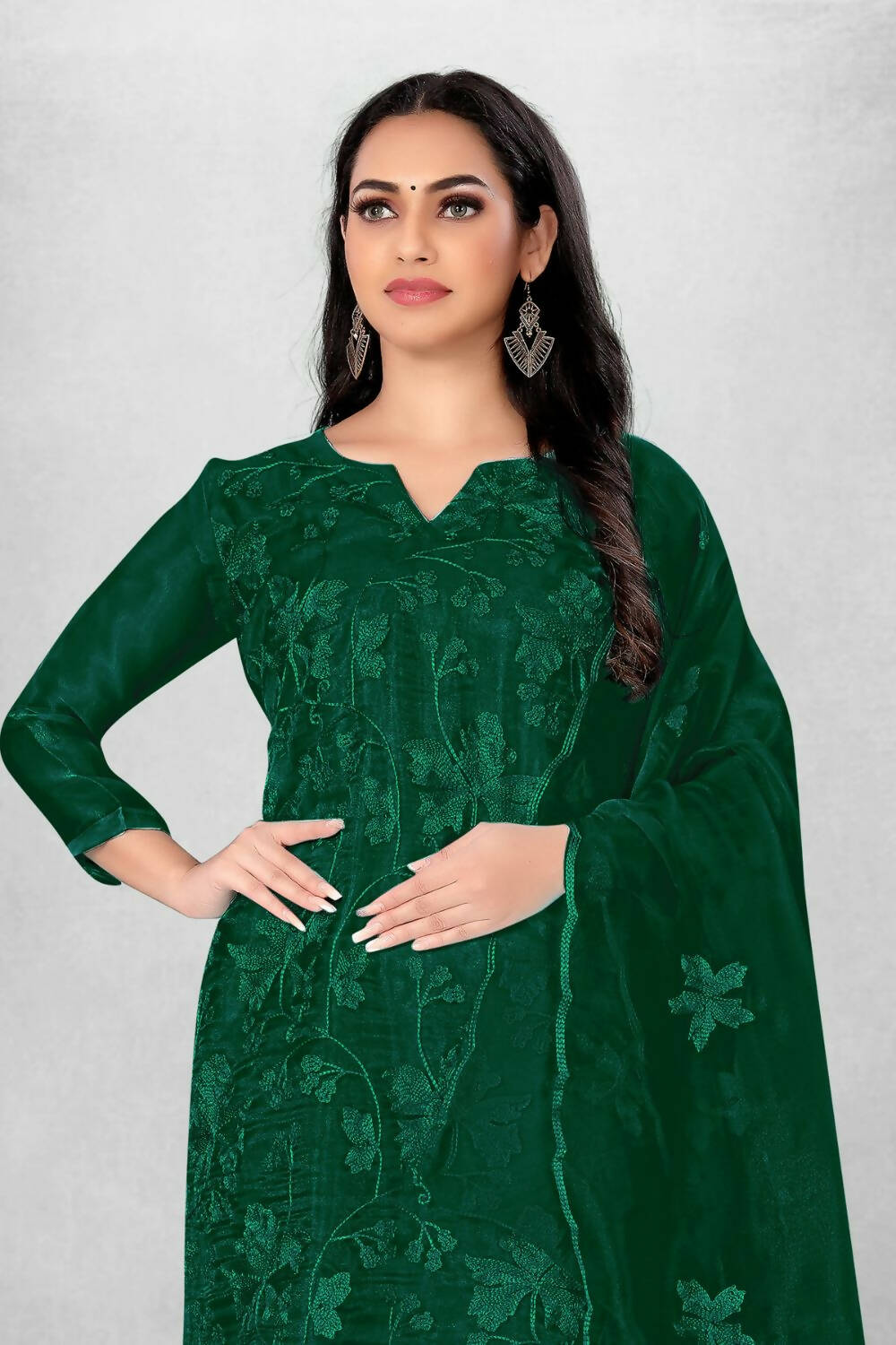 Dark Green Heavy Organza Silk Embroidered Unstitched Dress Material - Amara | Grocsy