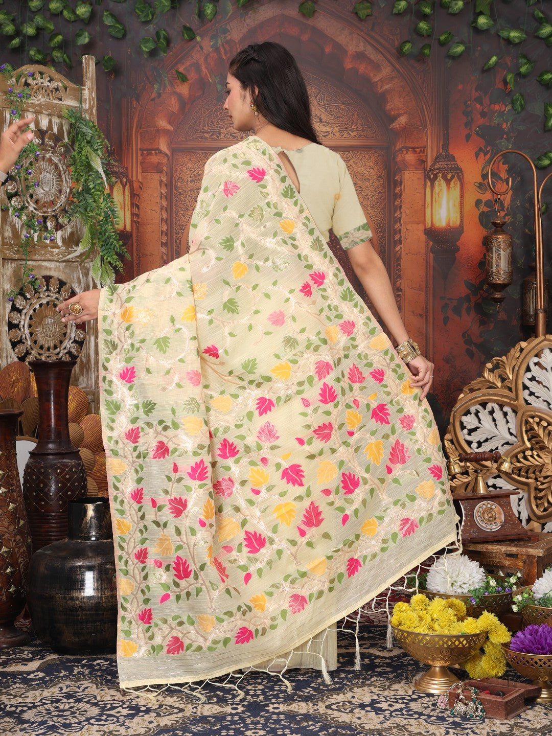 Anaita Cream Linen Printed Saree With Blouse | Grocsy