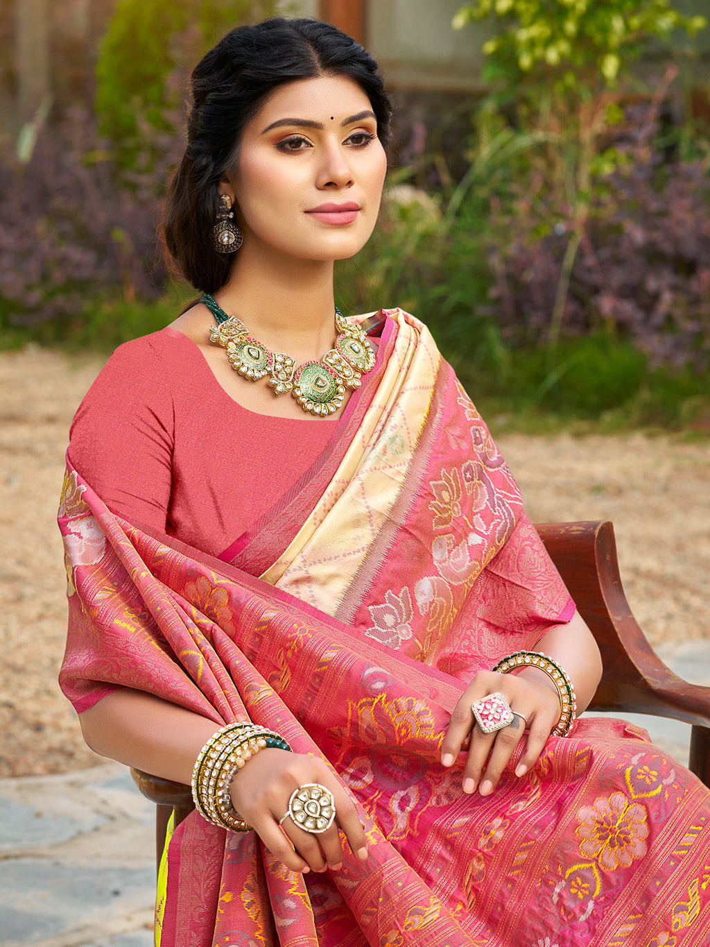 Anaita Cream Soft Silk Saree With Floral Printed Work With Blouse | Grocsy