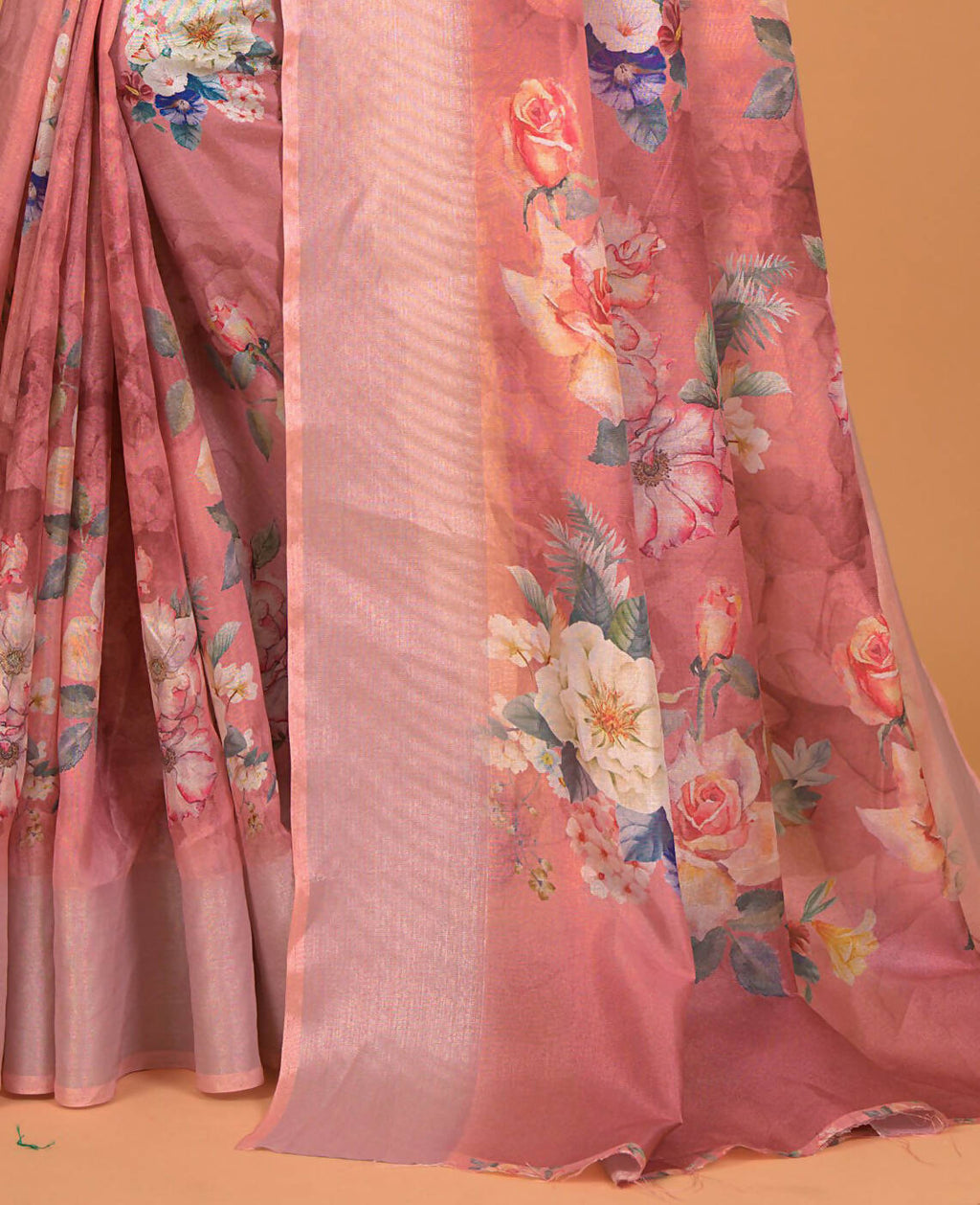 Peach Cotton Silk Floral Printed Saree With Unstitched Blouse Piece - Akshita | Grocsy
