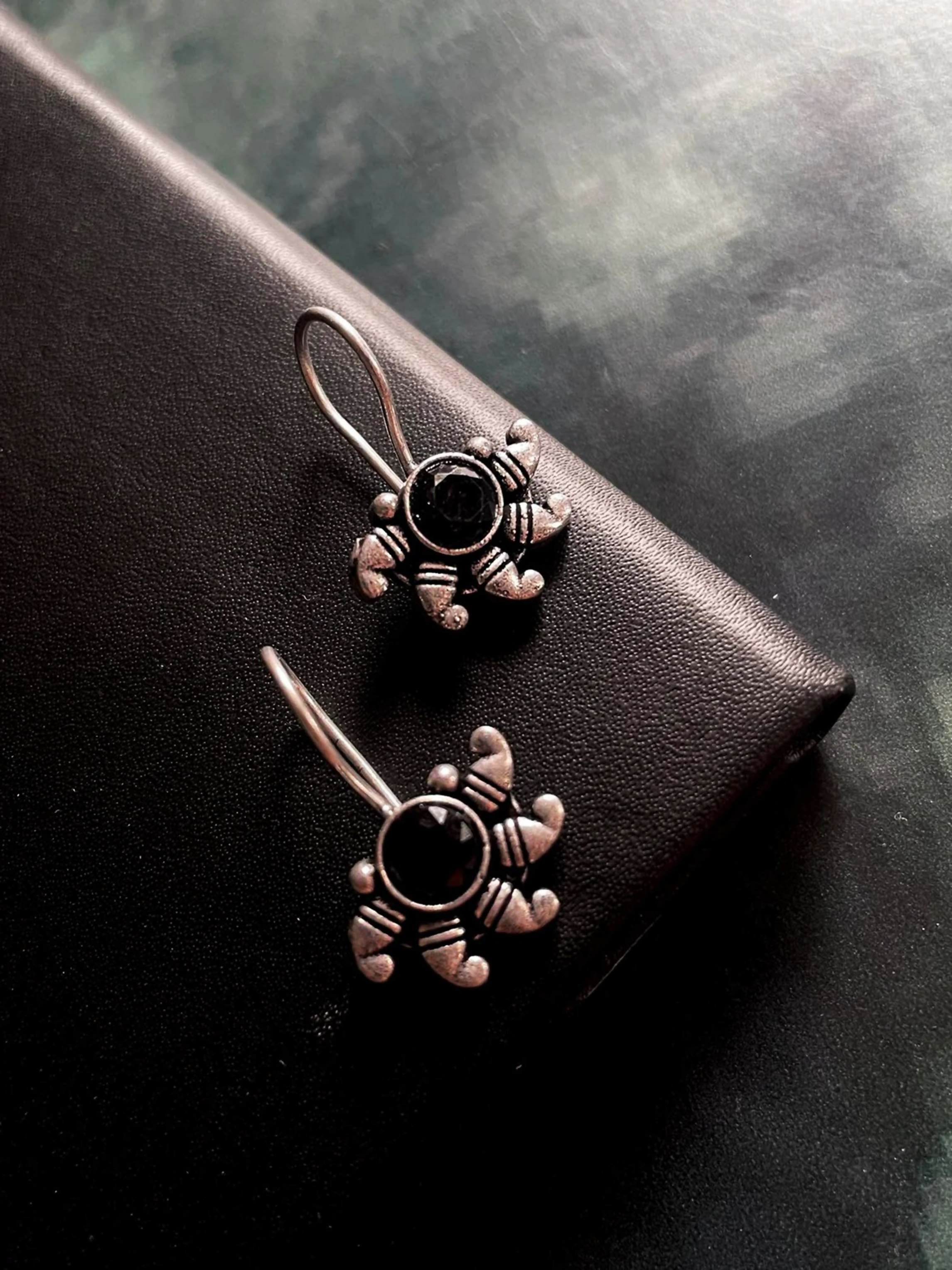 Joban Fashion Women Black Monalisa Stone Oxidized Half Flower Small Earring | Grocsy