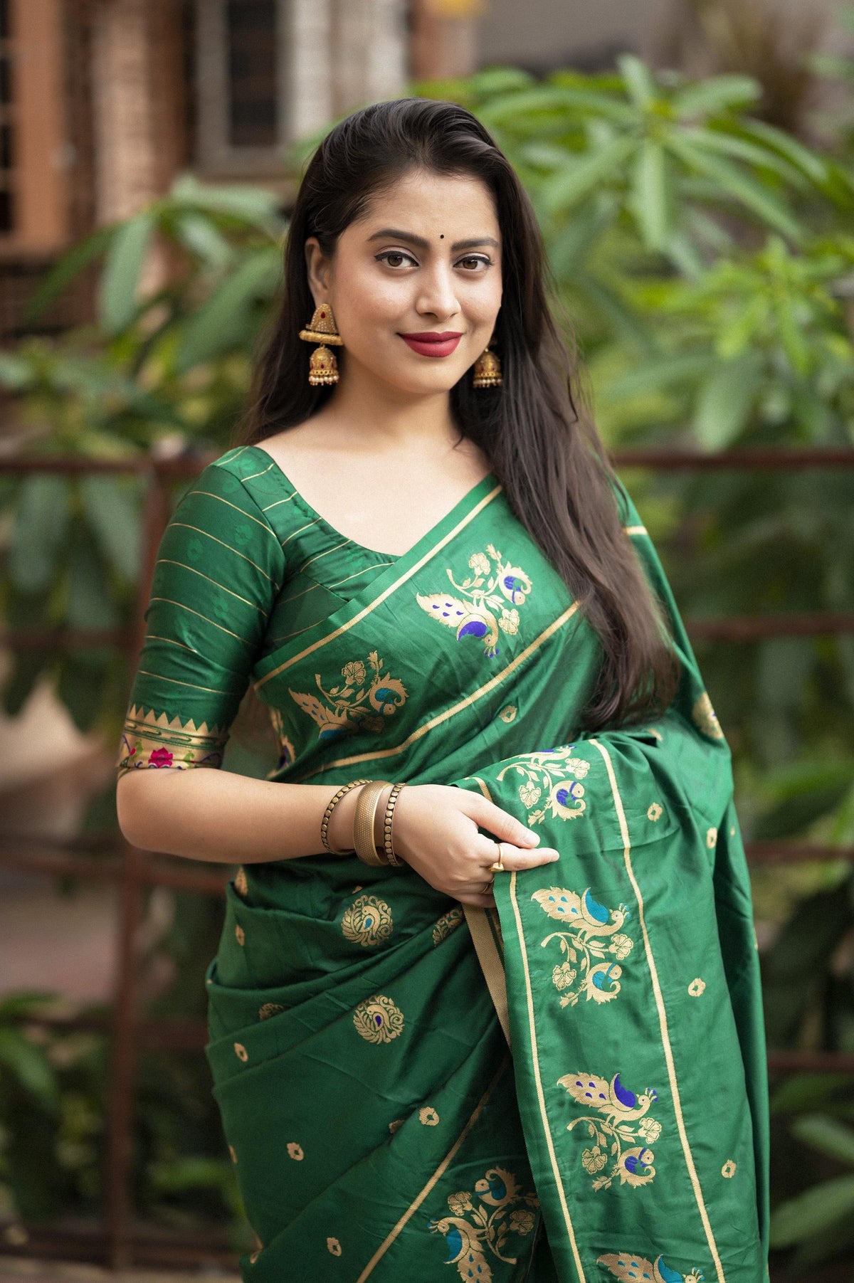 Green Pure Silk Woven Design Saree with Unstitched Blouse - Hiral Fashion | Grocsy
