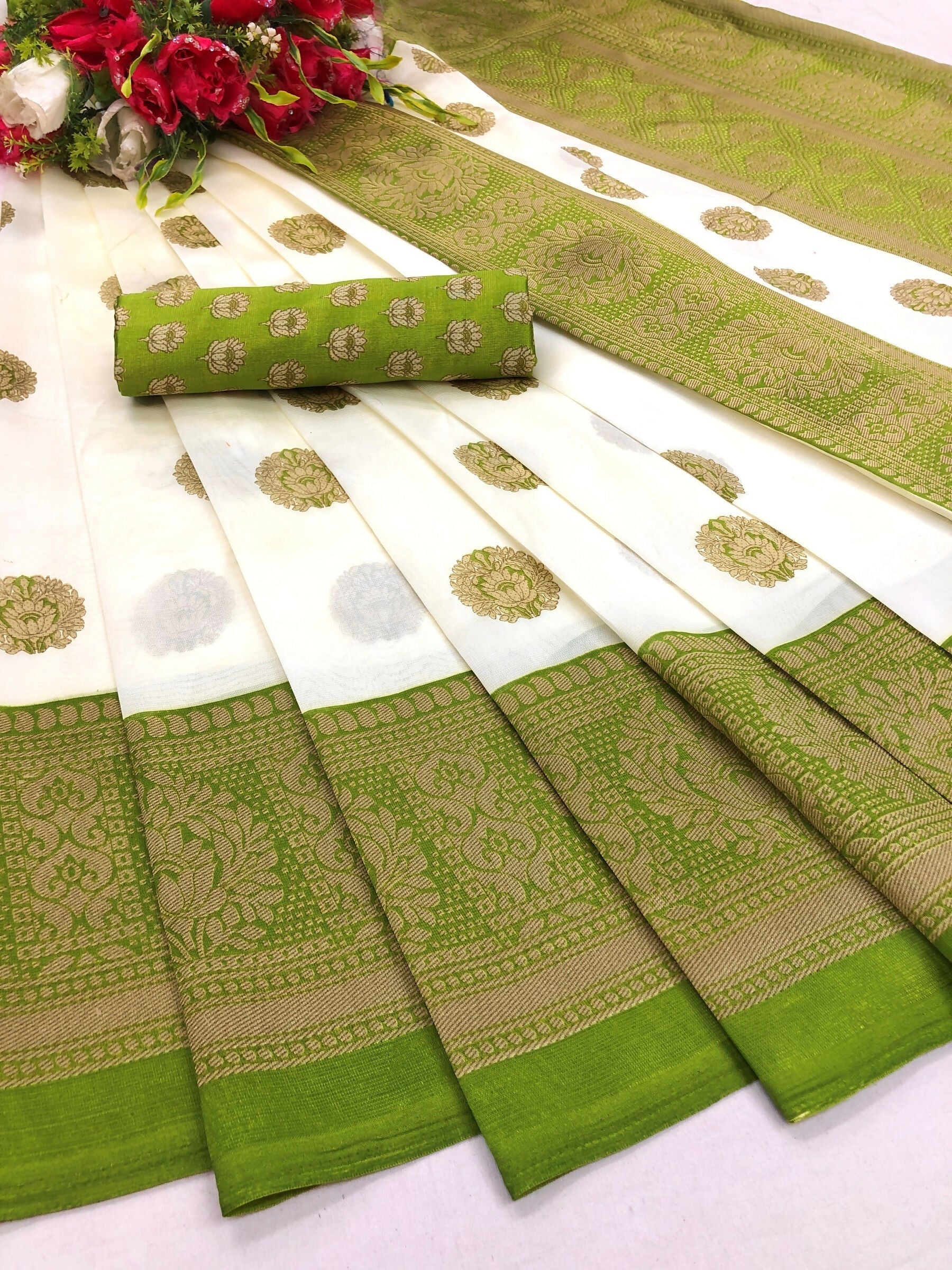 Vamika Green Printed Art Silk Saree | Grocsy