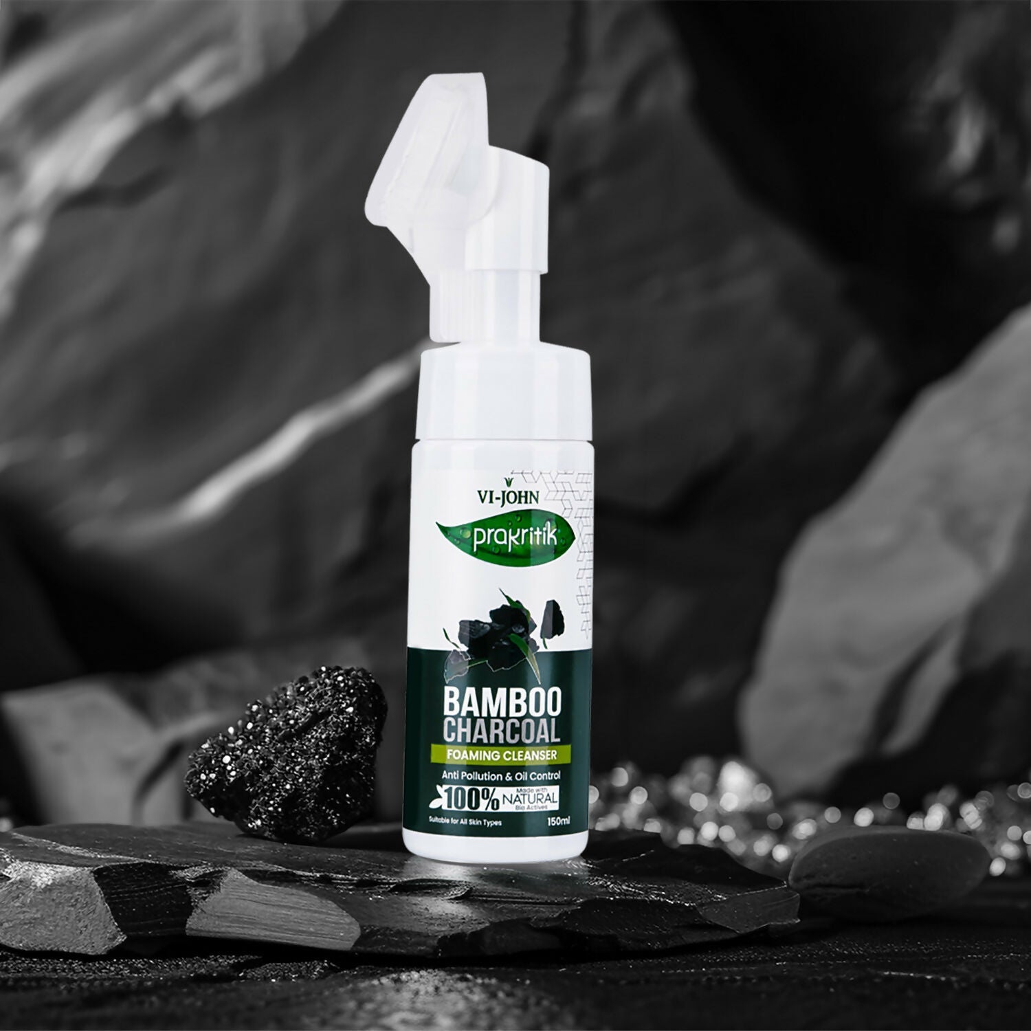 VI-JOHN Prakritik Bamboo Charcoal geling , Removes Tan, 100% Natural Bio Actives Face Wash | Grocsy