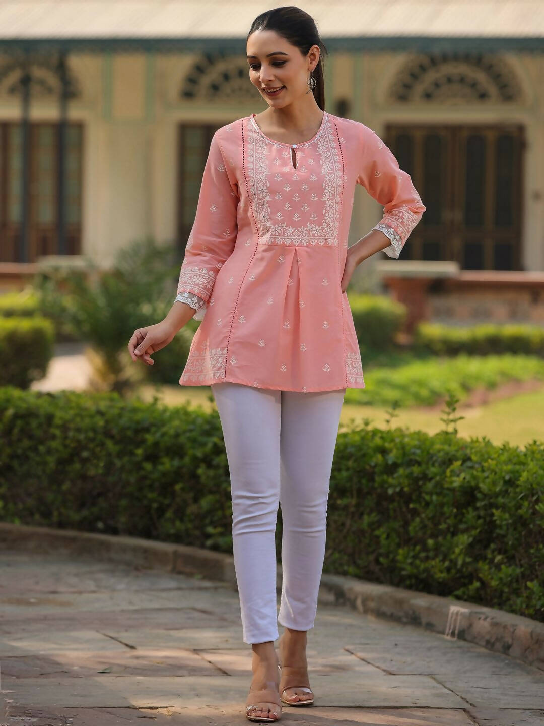 Juniper Women's Peach Cambric Floral Printed Tunic | Grocsy