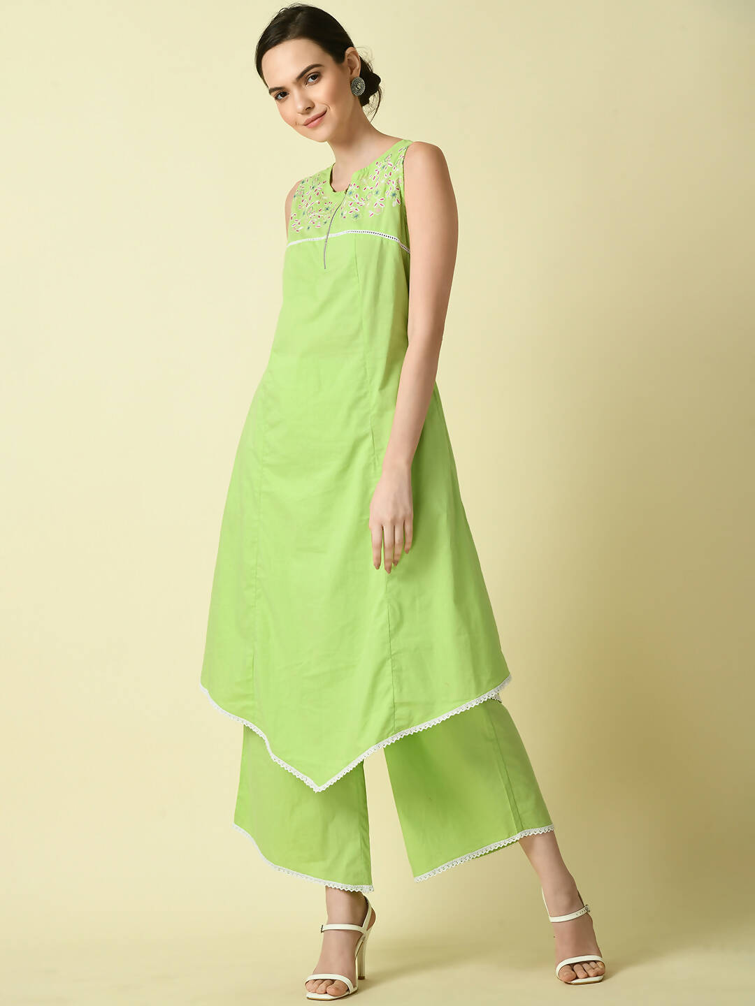 Myshka Women's Green Embroidered Kurta With Palazzo | Grocsy