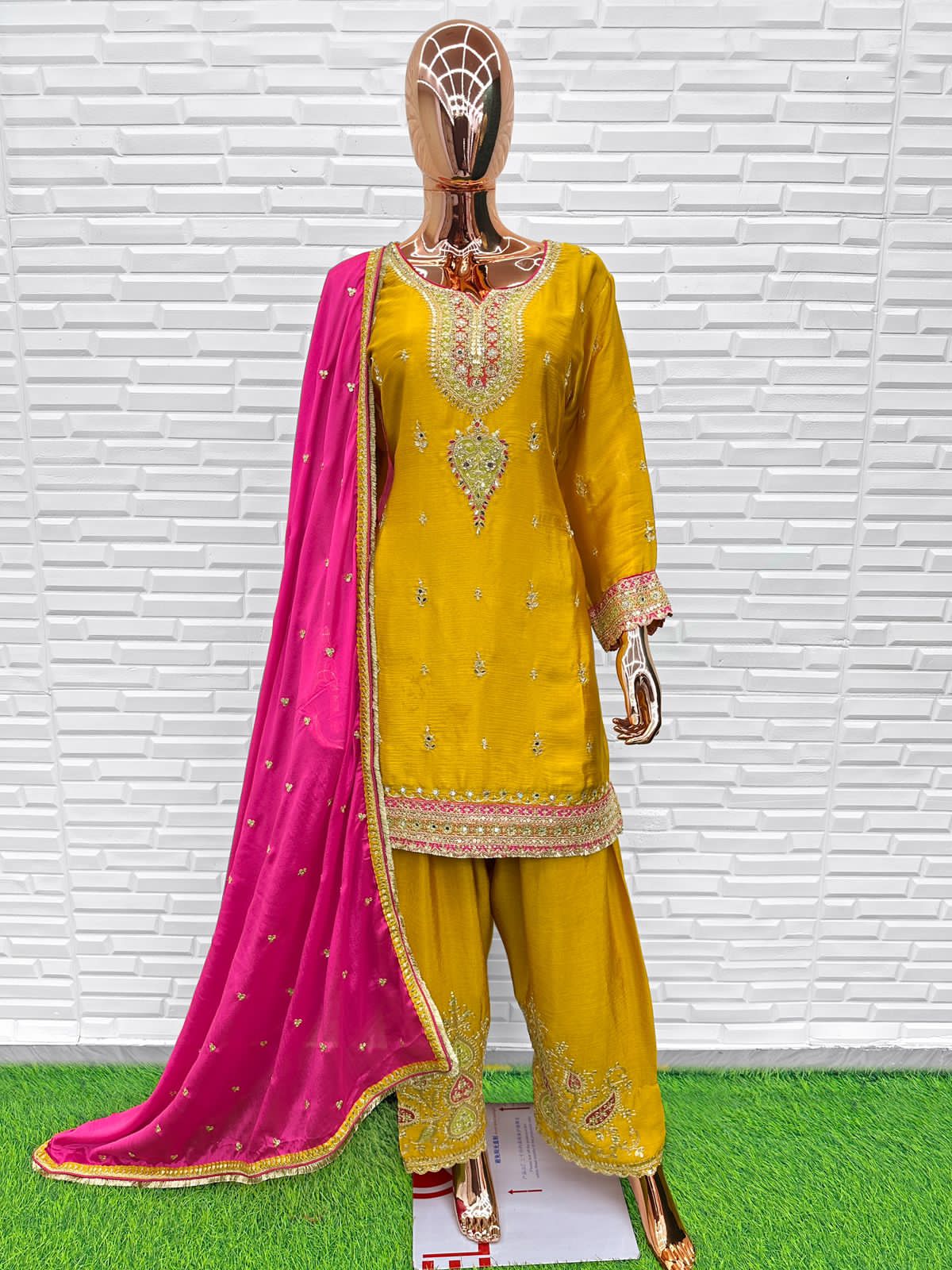 Aarshi Fashions Yellow Chinon Wedding Suits | Grocsy
