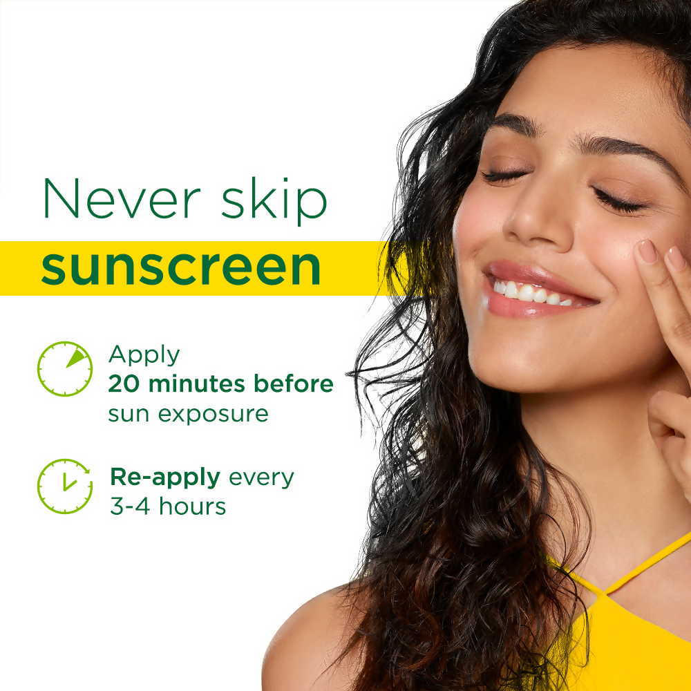 Simple Kind to Skin Gel Sunscreen SPF 50 PA++++ | Grocsy