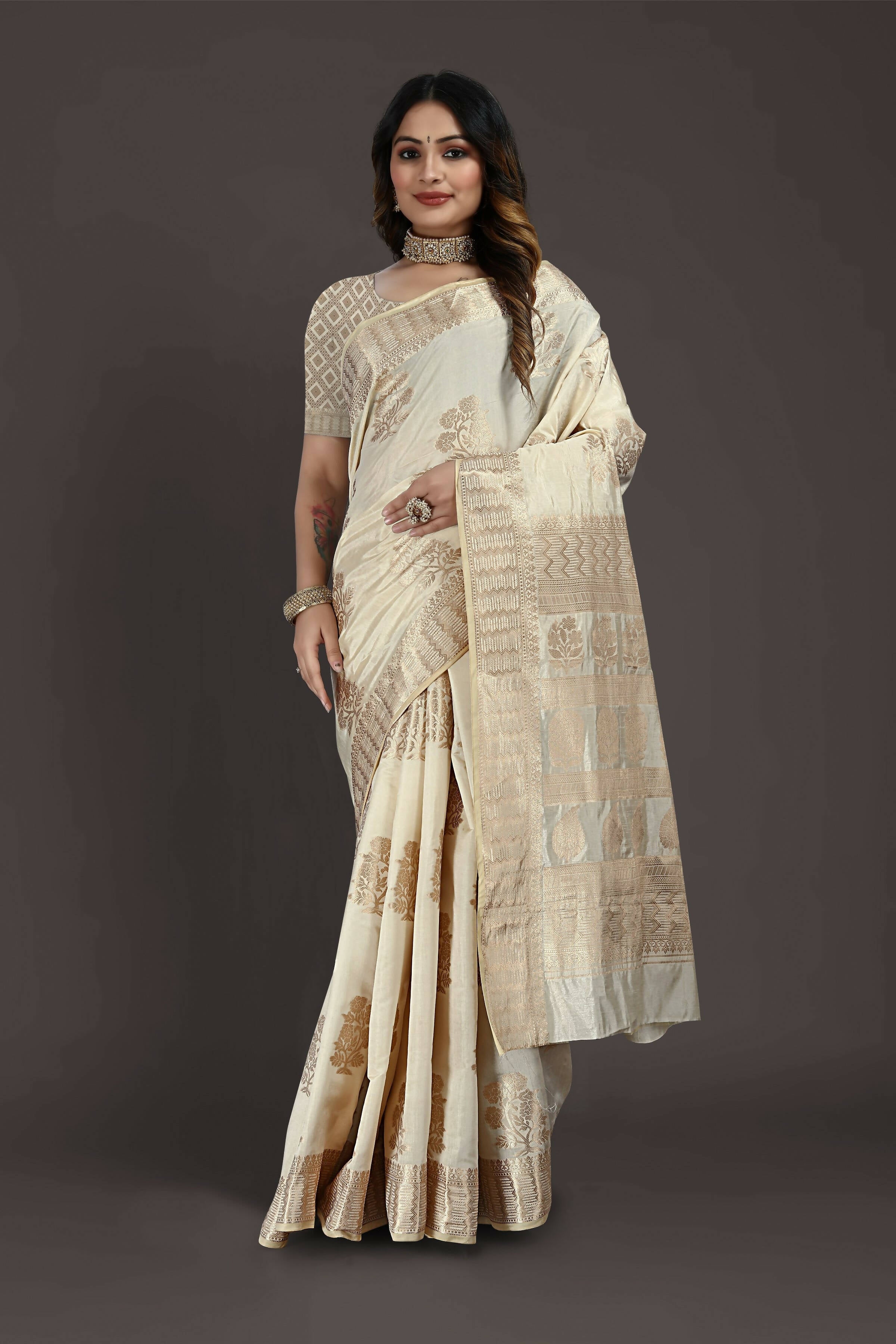 Off White Pure Raw Silk Zari Woven Saree with Unstitched Blouse Piece - Alisha | Grocsy