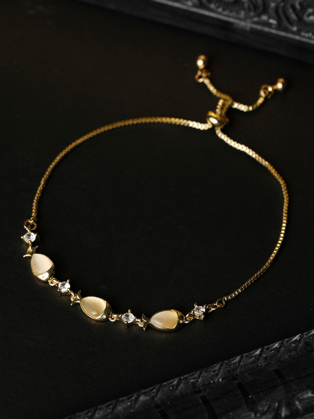 Priyaasi Women Stones Gold-Polished Fish Link Bracelet - Noz2Toz