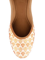 Desi Colour Women Indian Ethnic Footwear-Cushioned Peach Brocket | Grocsy