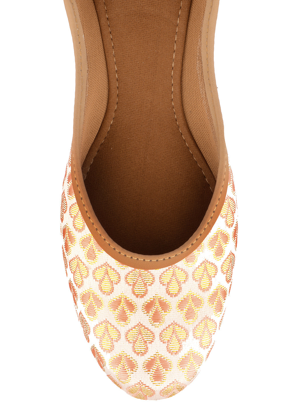 Desi Colour Women Indian Ethnic Footwear-Cushioned Peach Brocket | Grocsy