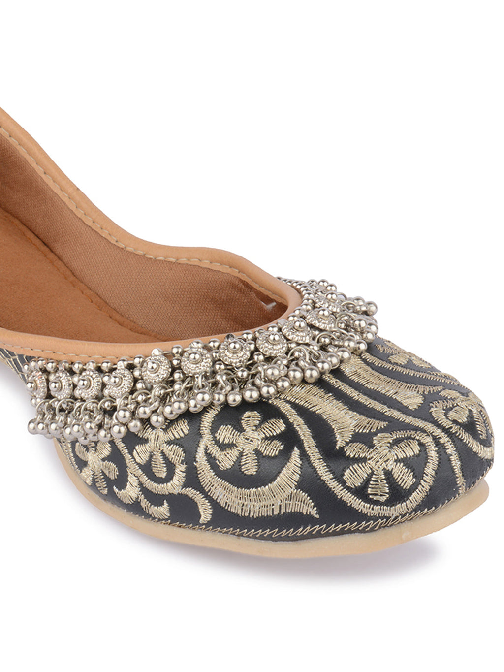 Desi Colour Women Indian Ethnic Footwear-Black Gungroo | Grocsy