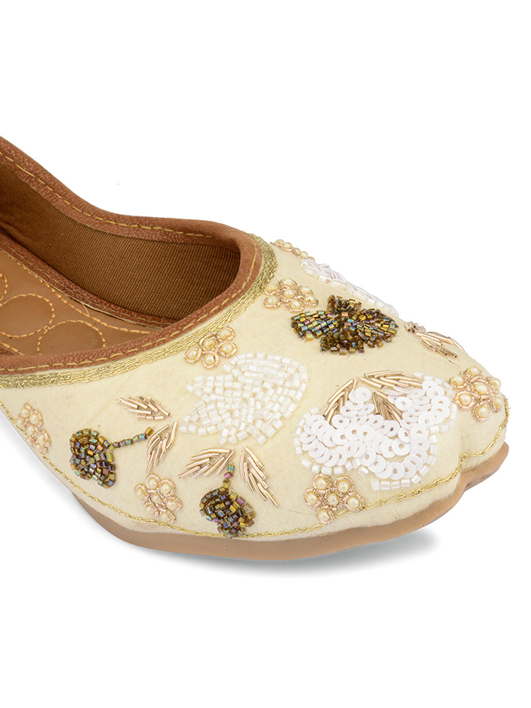 Desi Colour Women Indian Ethnic Footwear-Party Wear Off White Emb | Grocsy