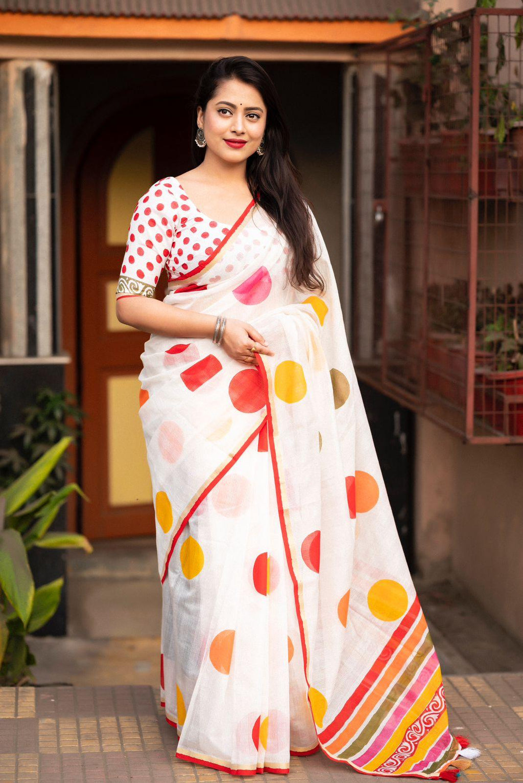 White Kota Silk Printed Saree with Unstitched Blouse - Hiral Fashion | Grocsy