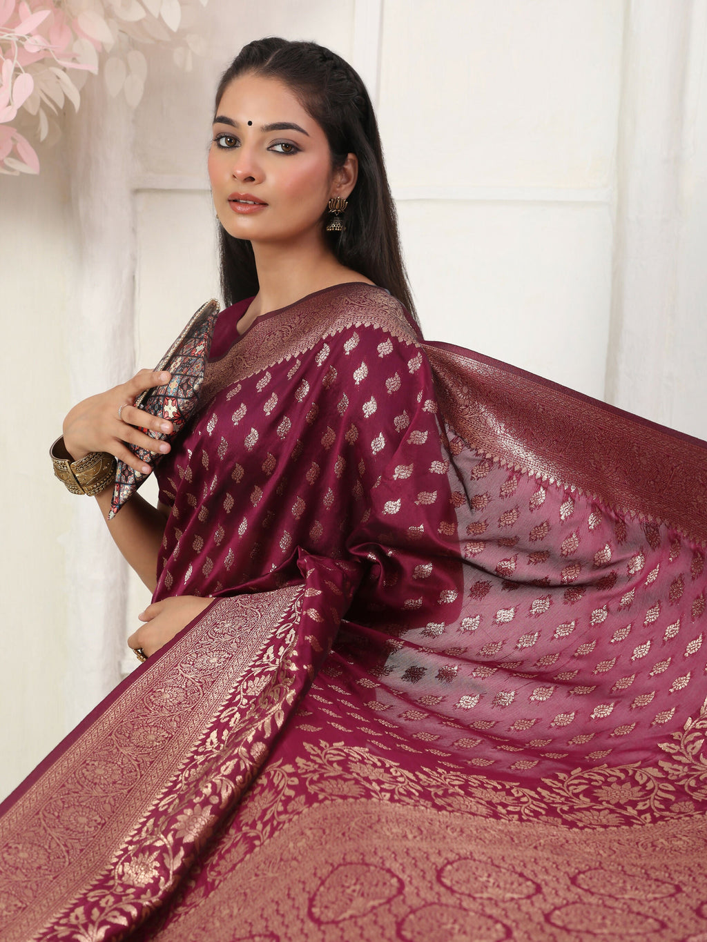 Shree Shyam Fashion Lichi Silk Green Saree | Grocsy
