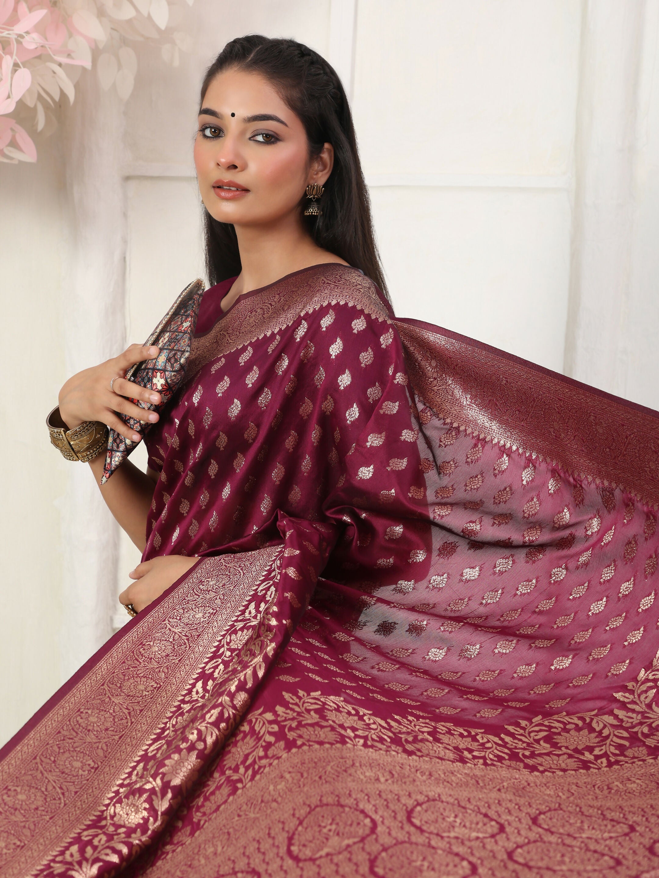 Shree Shyam Fashion Lichi Silk Green Saree | Grocsy